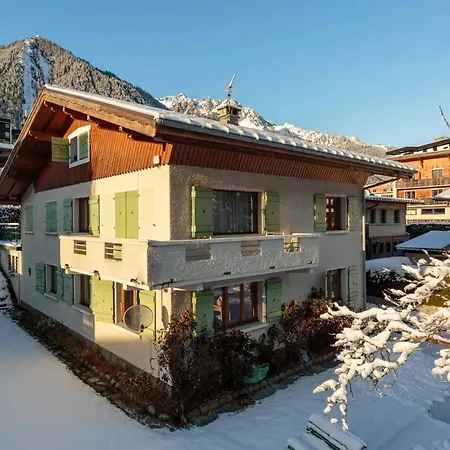 Edelweiss - Year Chamonix
